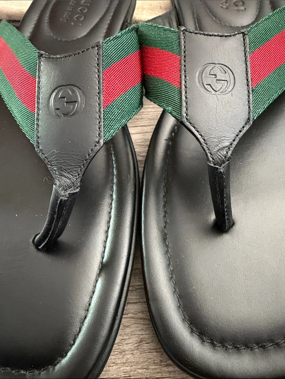 Gucci Black Leather Flip Flops with Green and Red Web Stripe